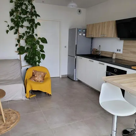 Superbe T2 Avec Vue Sur *